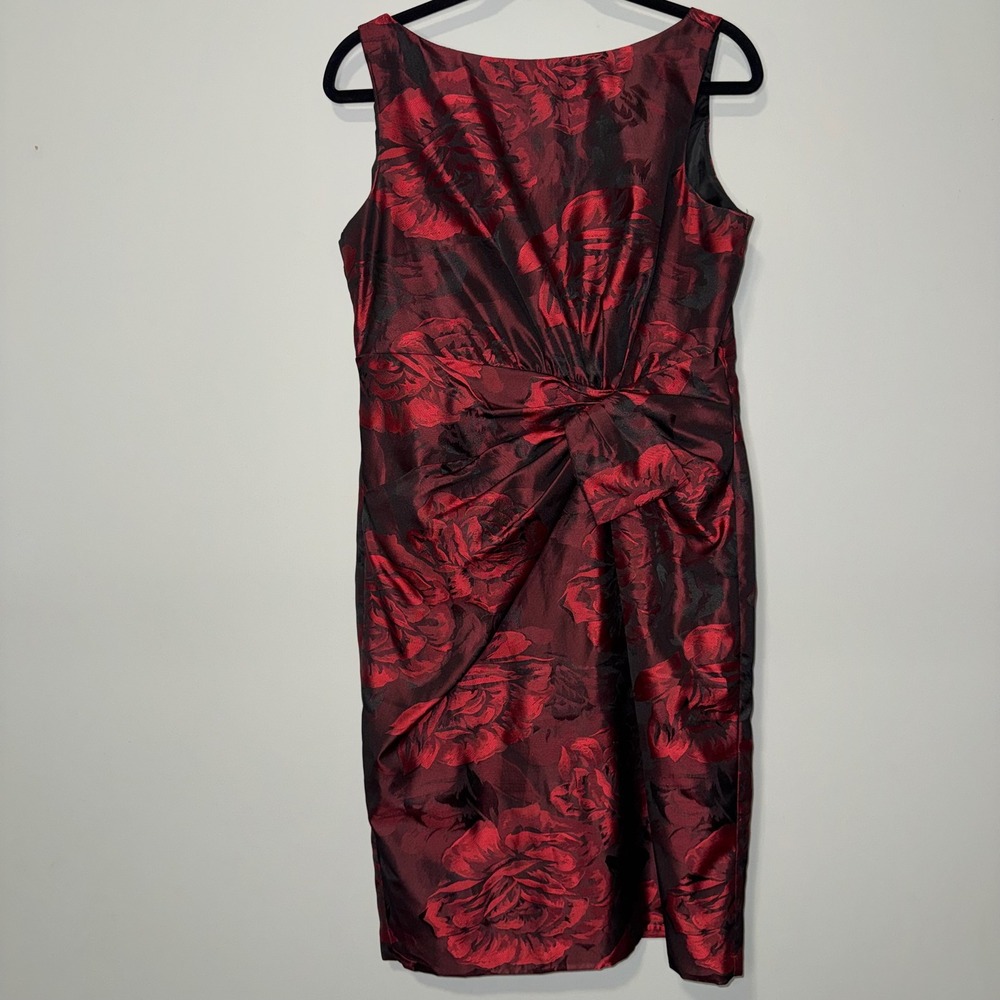 Jones Wear Dress Womens 12 Red Black Floral Jacquard Cocktail Sheath V-Back Rose